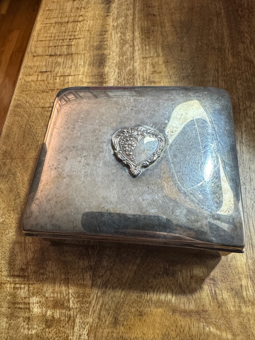 TOWLE Vintage Silver Tone Decorative Heart Trinket jewelery Box